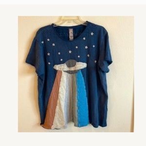 Magnolia Pearl UFO Boyfriend Tee Appliqué - one size